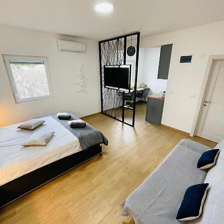 Muki Apartments Surcin Экстерьер фото