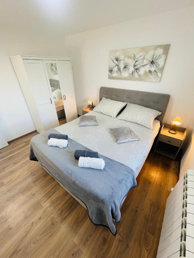 Muki Apartments Surcin Экстерьер фото