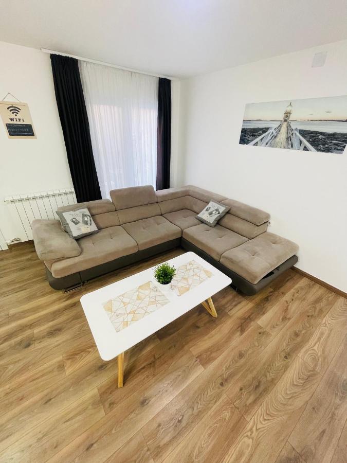 Muki Apartments Surcin Экстерьер фото