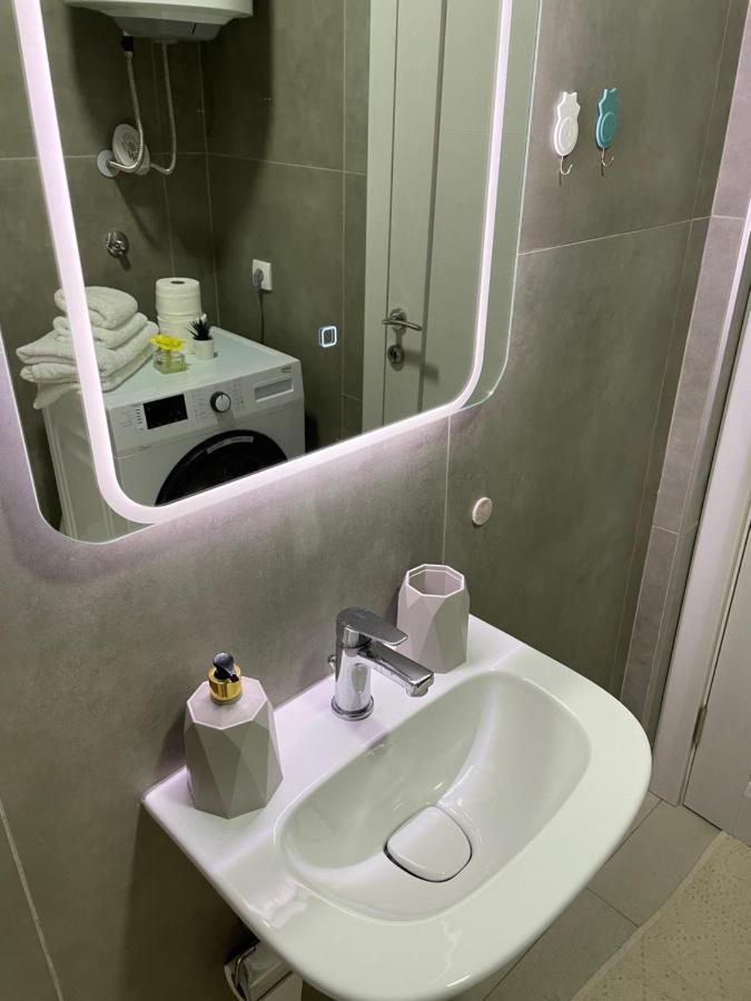 Muki Apartments Surcin Экстерьер фото