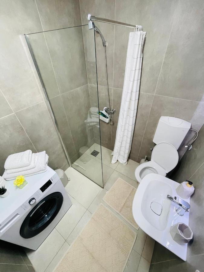 Muki Apartments Surcin Экстерьер фото